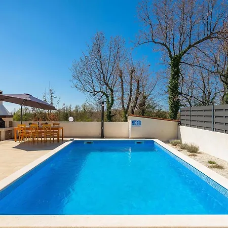 Sabine Holiday home Porec