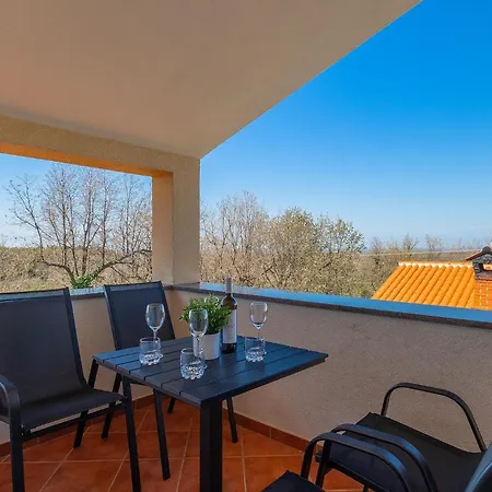 Sabine Holiday home *